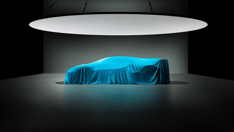 Bugatti Divo интригует силуэтом в новом тизере - «Bugatti»