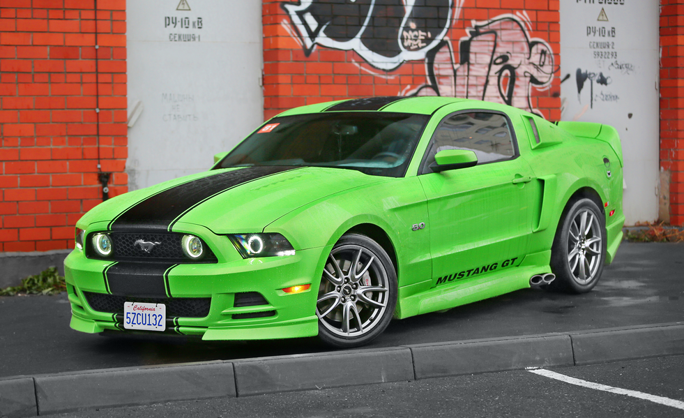 Хорошо, что вы зеленый и… мощный: тюнинг Ford Mustang GT Premium - «Тюнинг»