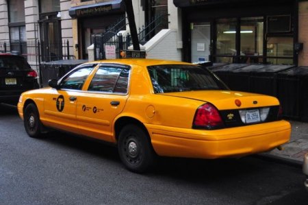 10 самых узнаваемых машин такси - «Автоновости»