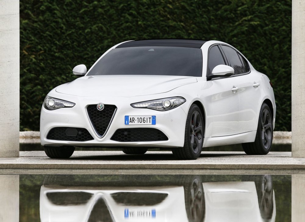 Alfa Romeo Giulia Veloce может получить компактный форсированный мотор - «Alfa Romeo»