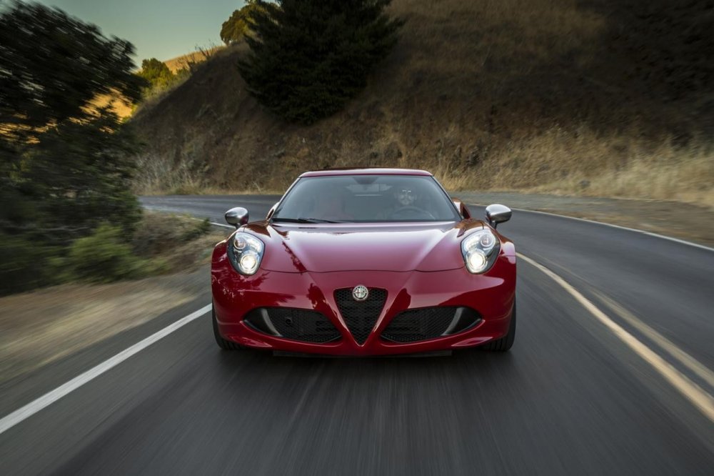 Дебют нового седана станет подарком к юбилею компании Alfa Romeo - «Alfa Romeo»