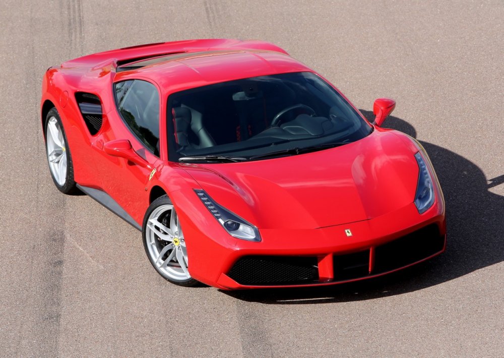 Ferrari представит весной мощнейший суперкар с V8 - «Ferrari»