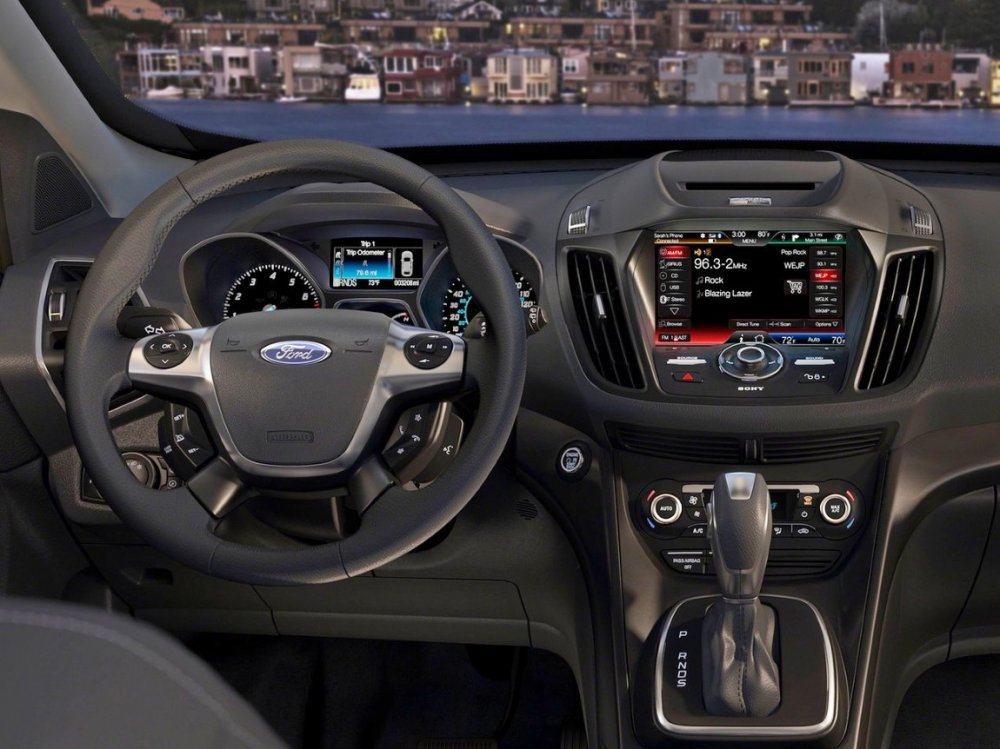 Ford платит автовладельцам по 400 долларов за глючную систему MyFord Touch - «Ford»