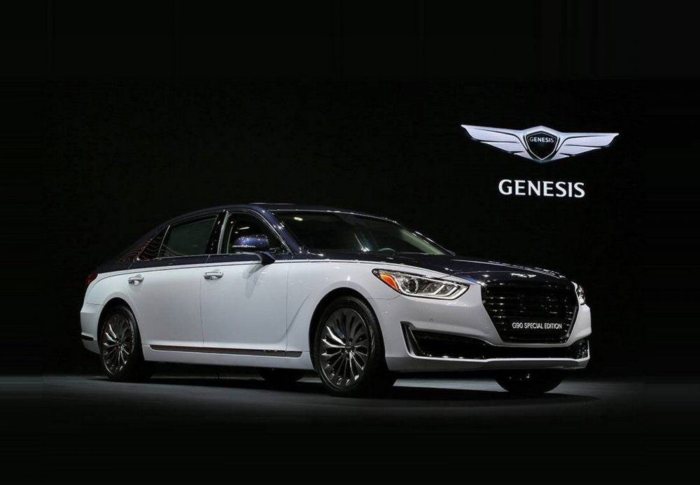 Genesis показал новую версию флагманского седана G90 - «Genesis»