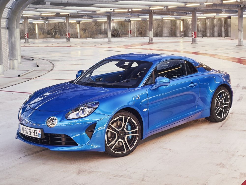 Голубая метка: назван победитель конкурса European Gay Car of the Year 2019 - «Alpine»