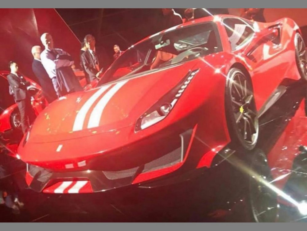 Экстремальный Ferrari с V8: появилось первое фото - «Ferrari»