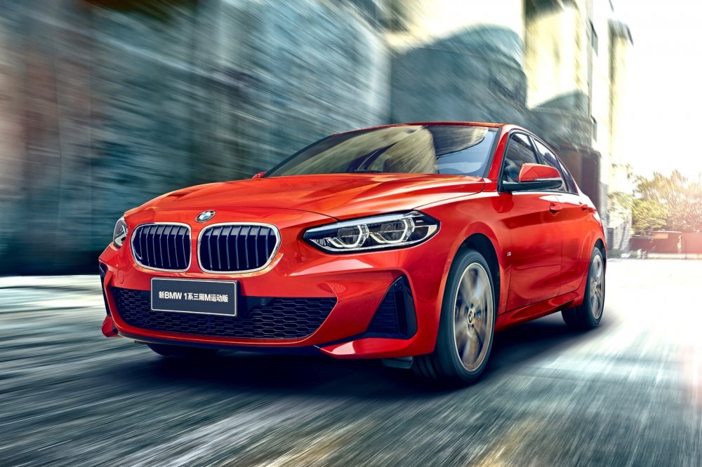 Китайская грамота: «старый» переднеприводный седан BMW 1 Series обновили - «BMW»