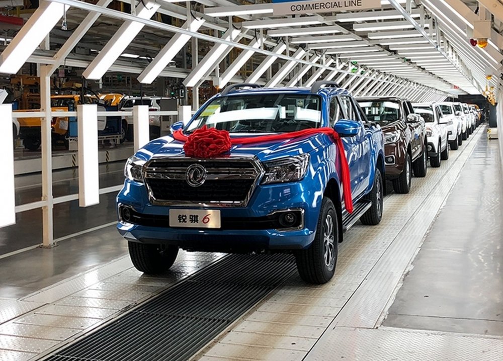 Китайский родственник Renault Alaskan и Mercedes X-Class встал на конвейер - «Dongfeng»