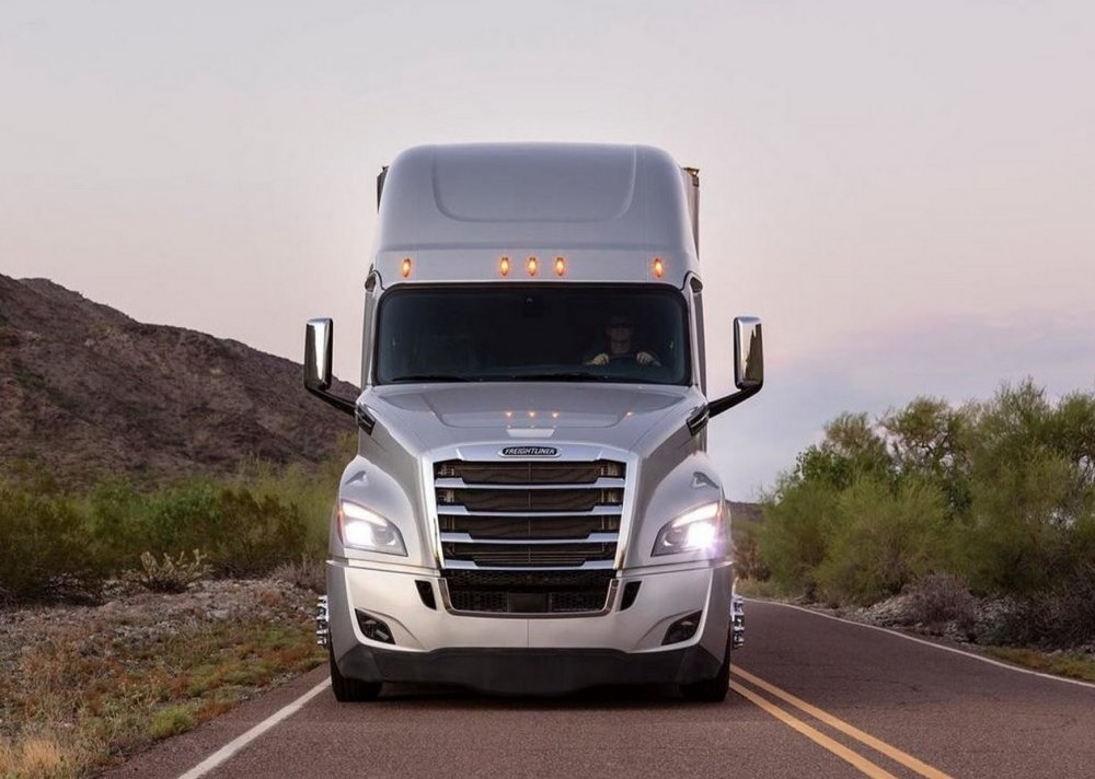 Концерн Daimler представил новый грузовик - «Daimler»