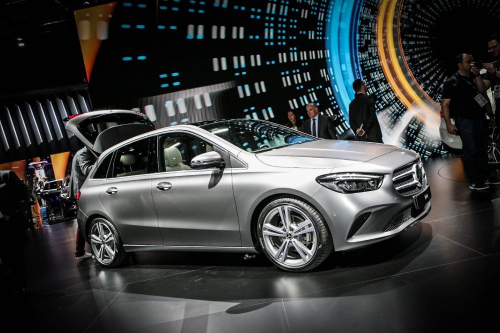 Mercedes B-Class c новыми дизелем и трансмиссией: теперь больше шансов обогнать конкурента от BMW - «Mercedes-Benz»