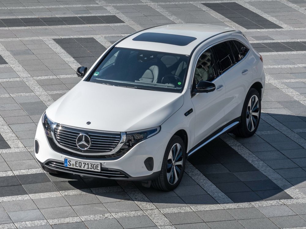 Mercedes-Benz привезёт в Россию электрический кроссовер EQC, но придётся подождать - «Mercedes-Benz»