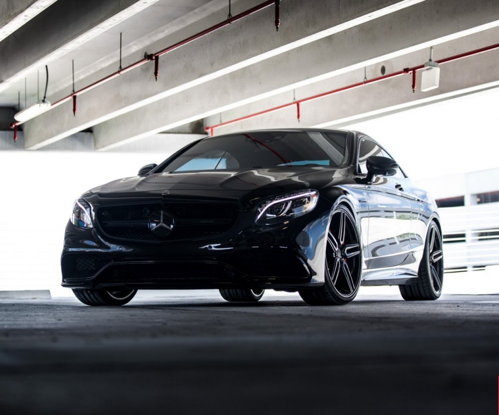 Модный приговор: Mercedes-AMG S 63 нарядили в черное - «Mercedes-AMG»