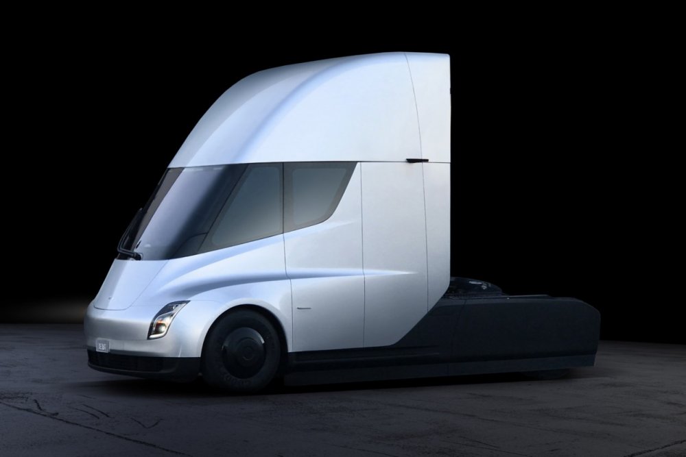 На грузовик Tesla Semi оформили уже более тысячи предзаказов - «Грузовики и автобусы»