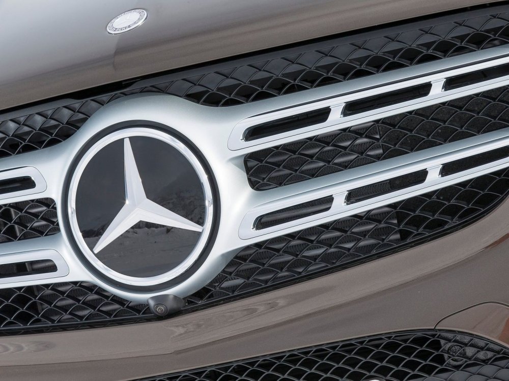 Планы Mercedes-Benz на 2019 год: новый GLS и «квадратный» кроссовер GLB - «Mercedes-Benz»
