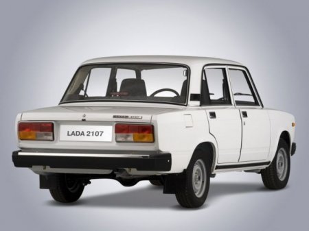 Почему сняли с производства автомобиль ВАЗ-2107, который выпускали 30 лет - «Автоновости»