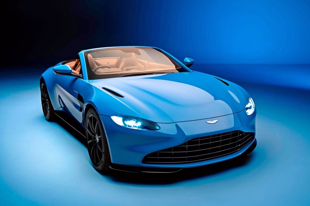 «Раздеться» за 6,7 с: Aston Martin Vantage Roadster снабдили самой быстрой складной крышей - «Aston Martin»