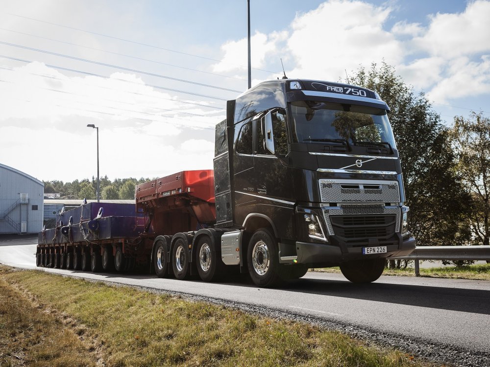Российский рынок грузовиков: продажи Volvo выросли на 53% - «Грузовики и автобусы»