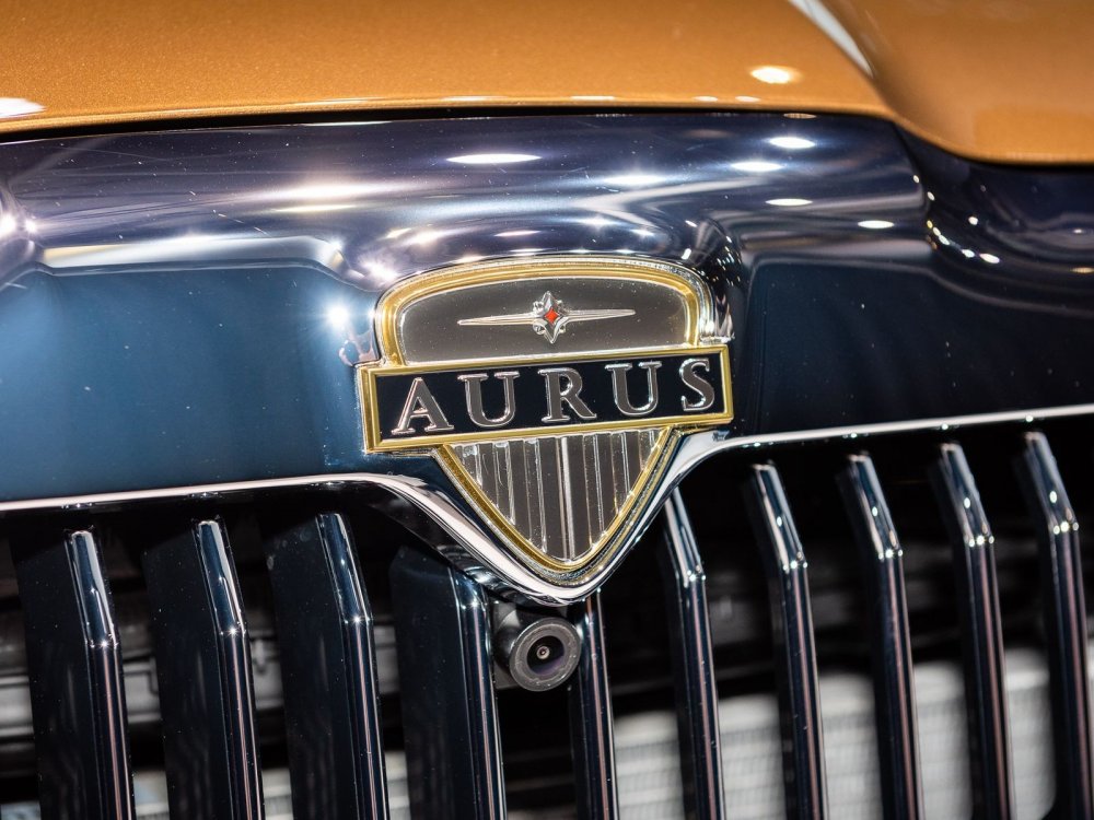 Трое на одного: Lamborghini, Michelin и Toyota не пускают в Европу российский Aurus - «Aurus»