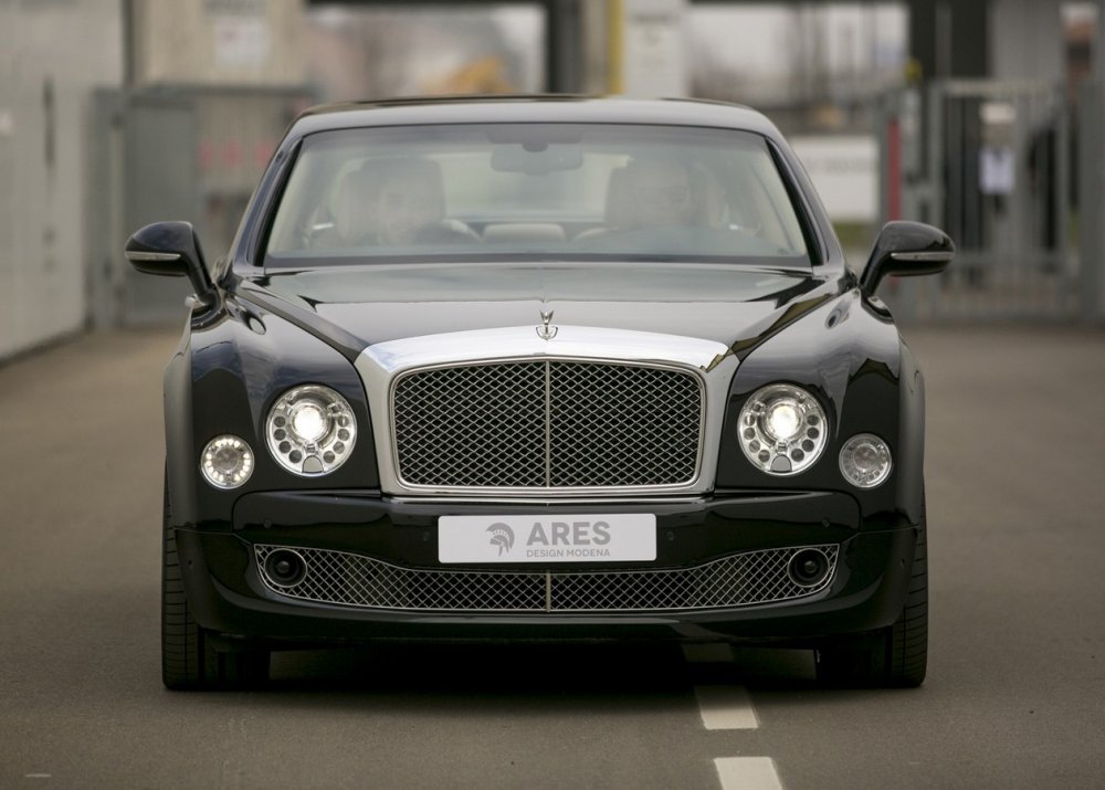 В Ares Design убрали Bentley Mulsanne задние двери - «Bentley»