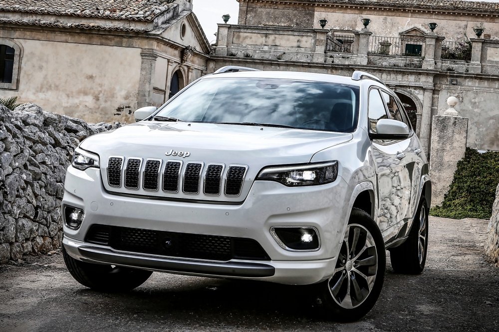 В России отзывают Jeep Cherokee: очередной сбой коробки передач - «Jeep»
