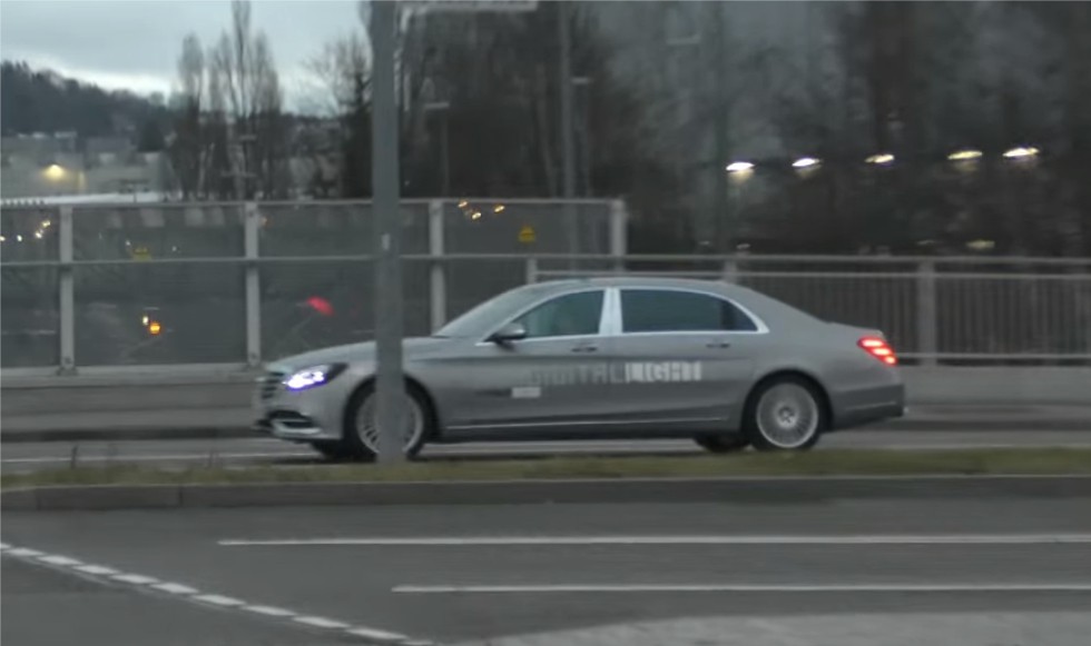 Mercedes-Benz тестирует систему головного света Digital Light на Maybach - «Mercedes-Maybach»