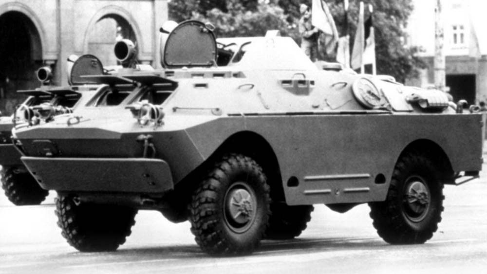 На 23 февраля: стоит ли покупать БРДМ-2 за 850 тысяч рублей - «ГАЗ»