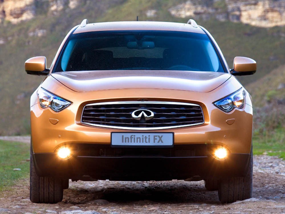 Почти не кроссовер: стоит ли покупать Infiniti FX II за 1,5 миллиона рублей - «Infiniti»