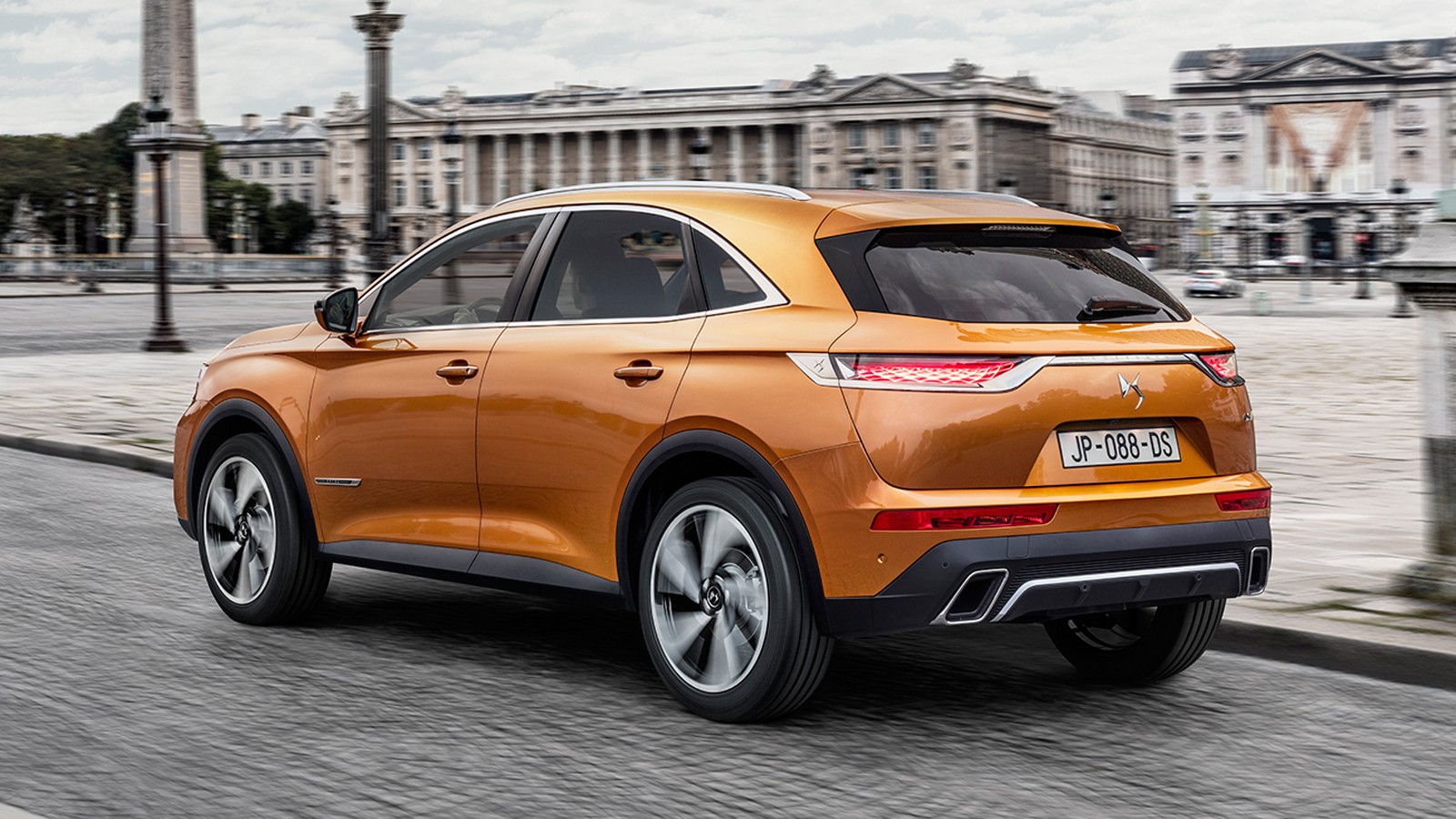 Дс 7. DS 7 Crossback i. Кроссовер ДС 7. Полноразмерные переднеприводные кроссоверы. Кроссоверы DS 3 ds7 сравнение.