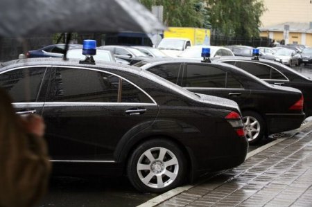 Администрация Волгоградской области решила купить автомобили поскромнее - «Автоновости»