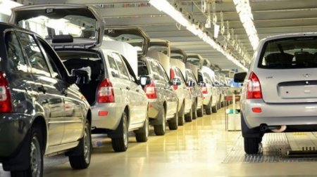 АвтоВАЗ планирует сократить производство - «Автоновости»