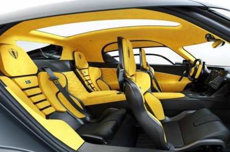 Koenigsegg Gemera оснастили молоточками для разбивания стекол - «Автоновости»