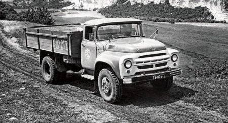 Легендарный советский грузовик ЗИЛ-130 - «Автоновости»