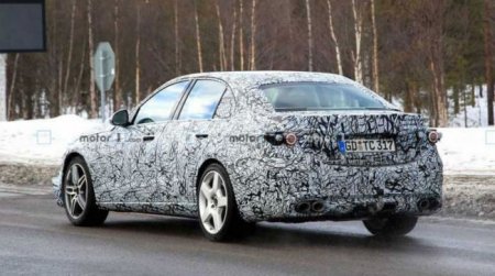 Новый Mercedes-AMG C53 замечен на тестах - «Автоновости»