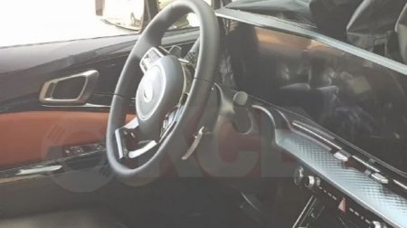 Новый минивэн Kia Sedona вышел на тесты - «Автоновости»