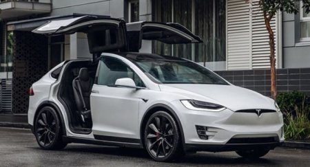 Подержанные авто Tesla были лишены автопилота - «Автоновости»