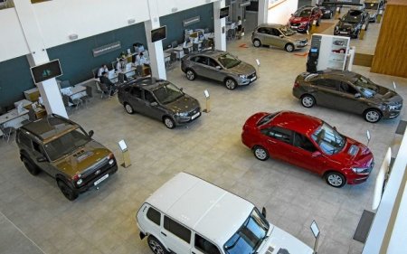 Продажи АвтоВАЗа в феврале снизились на 7% - «Автоновости»