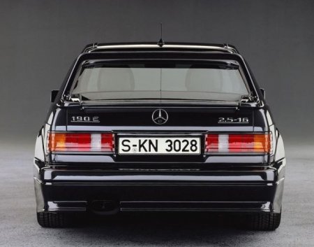 Спорткару Mercedes Evo II исполнилось 30 лет. В Сети вспомнили о легендарном автомобиле - «Автоновости»