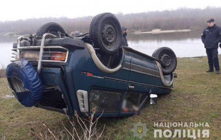 В Черниговской области авто утонуло в реке вместе с водителем - «ДТП»