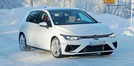 Volkswagen Golf R не получит электромотор - «Автоновости»