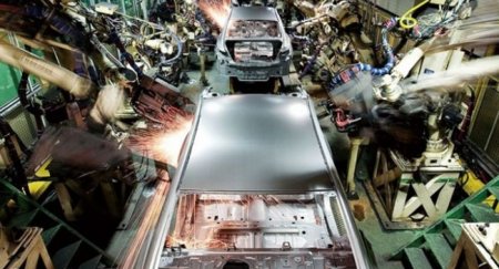 Завод Hyundai в Петербурге приостанавливает производство до 3 апреля - «Автоновости»