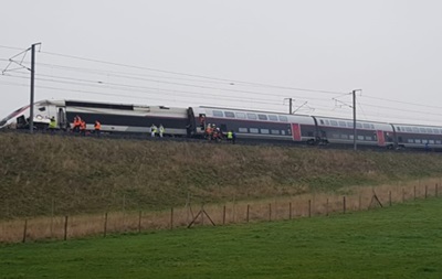 Во Франции поезд сошел с рельсов, есть пострадавшие - «ДТП»