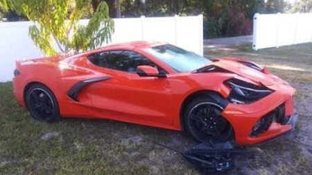 Chevrolet Corvette разбили через день после покупки - «Автоновости»