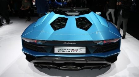 Гонка: Tesla Model S Performance или Lamborghini Aventador S Roadster - «Автоновости»