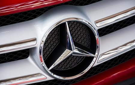 Mercedes-Benz изменил логотип из-за коронавируса - «Автоновости»
