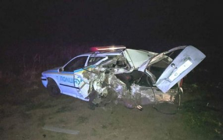 На Ровенщине BMW X5 врезалось в авто полиции - «ДТП»