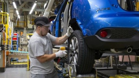На заводе Nissan в Санкт-Петербурге уволят четверть сотрудников - «Автоновости»
