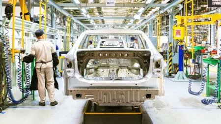 Названа дата окончания простоя завода Toyota в России - «Автоновости»