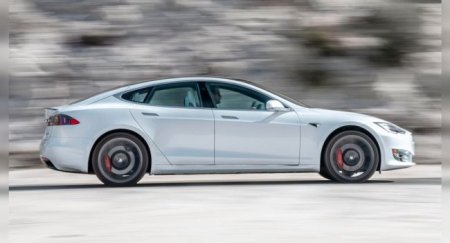 Обновленная Tesla Model S станет динамичнее гиперкара Bugatti Chiron - «Автоновости»