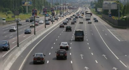 Пропуски значительно разгрузили дороги столицы - «Автоновости»