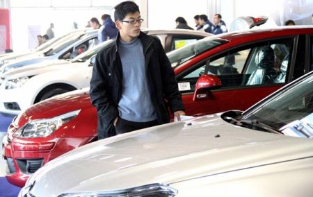 В Китае начали доплачивать за покупку нового авто - «Автоновости»